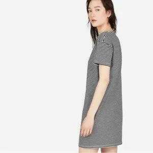 Everlane | Dresses | Everlane Cotton Box Cut Tee Shirt Dress | Poshmark
